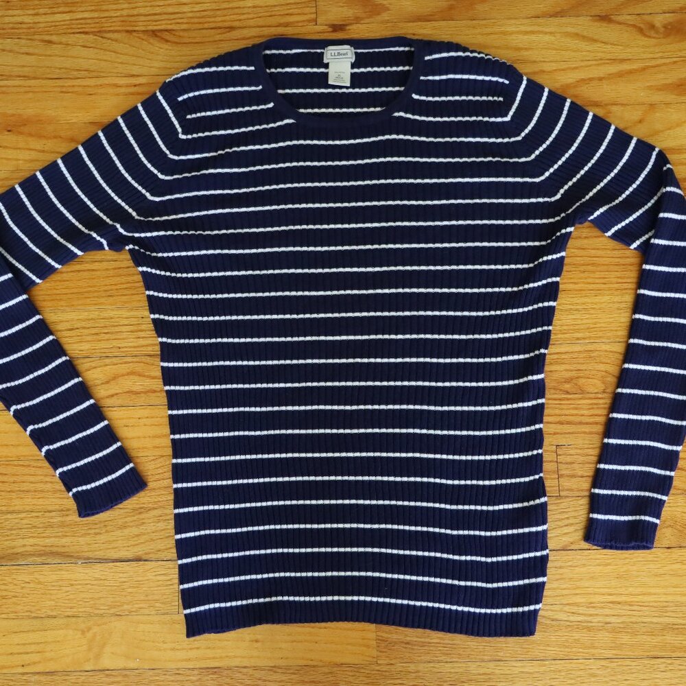 L.L. Bean Women's Ribbed Navy + White Striped Sweater Size XL